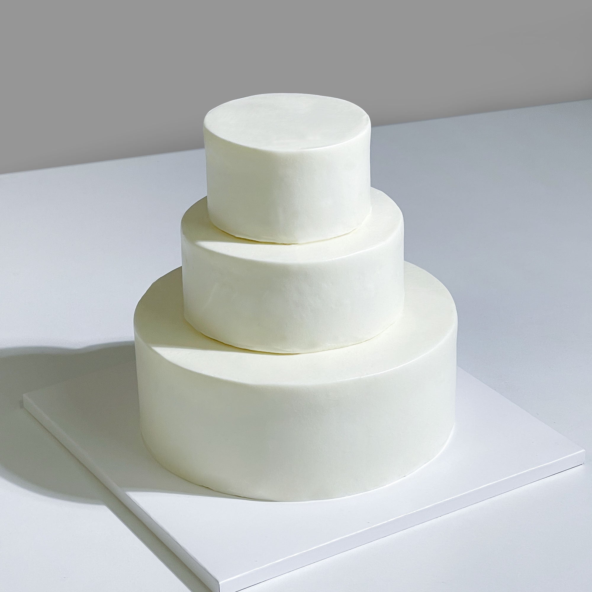 Buy/Send 3 Tier Designer Delight Cake | Same Day Delivery - Giftzbag