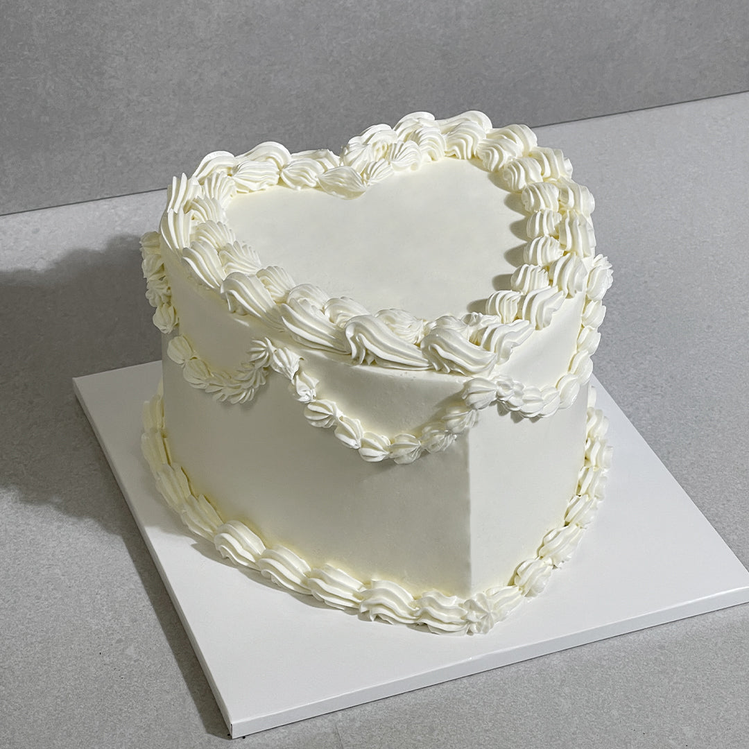 C21. Buttercream Heart Shape Cake