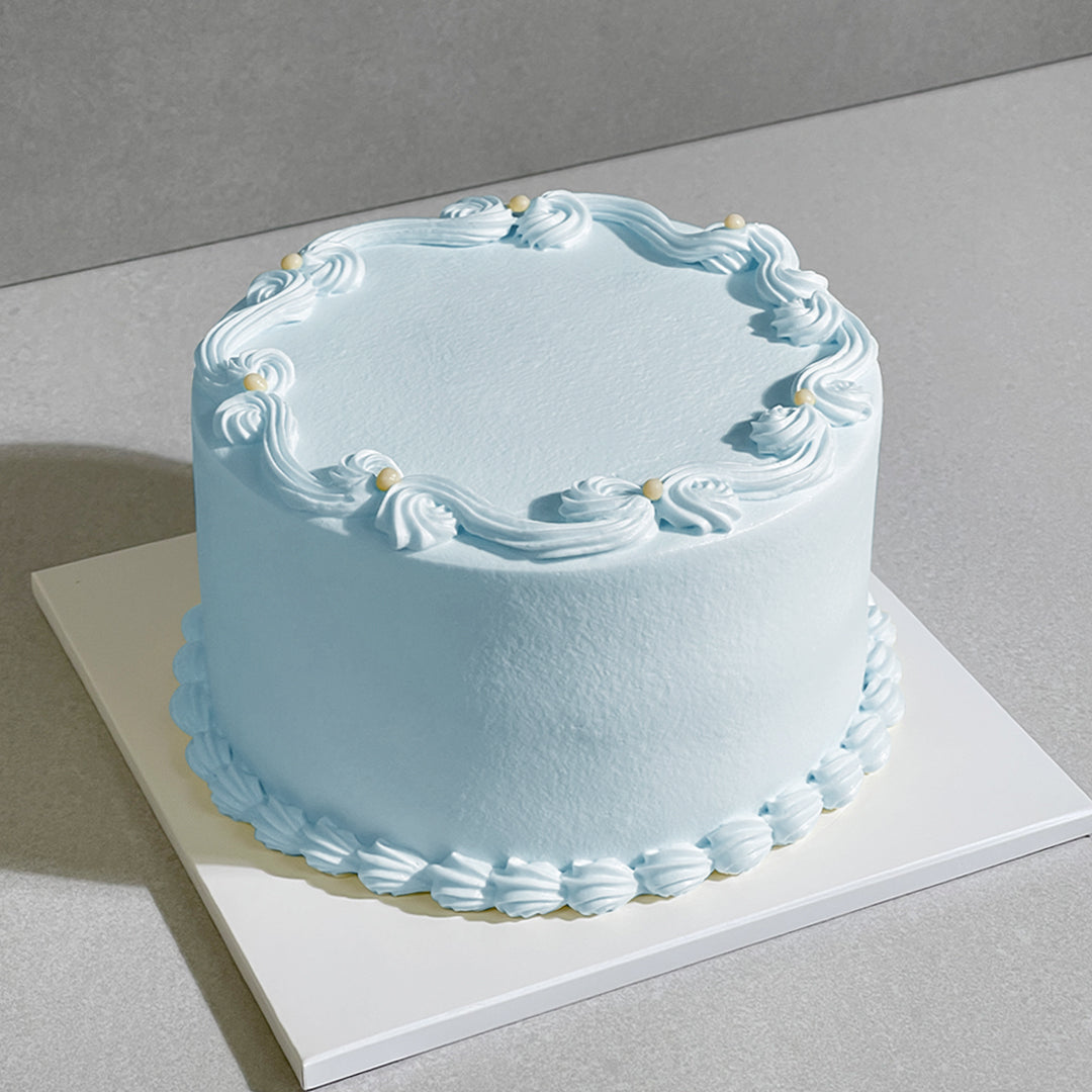 B19. Lace Icing Cake